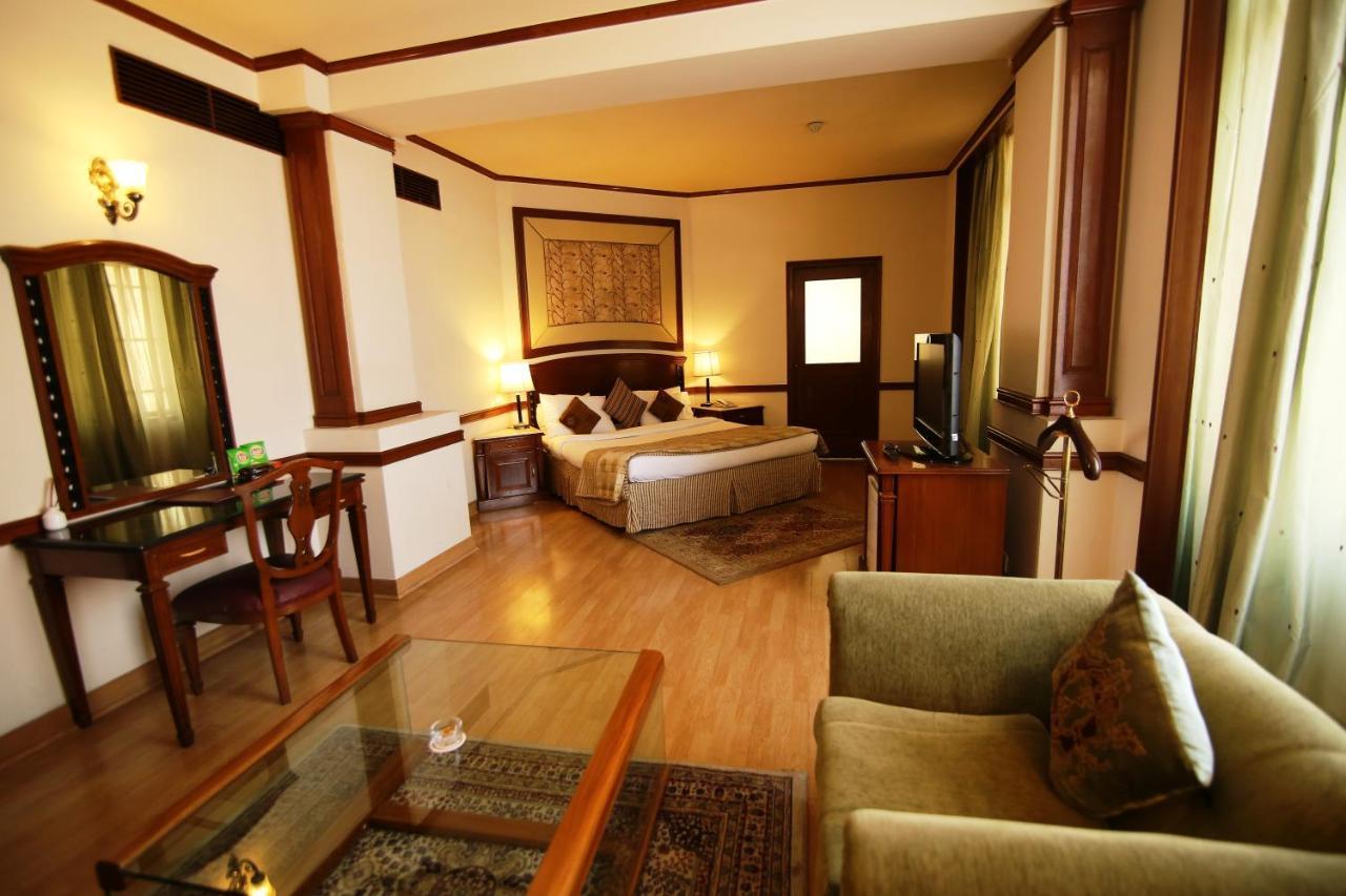 Hotel President Джаландхар Екстер'єр фото